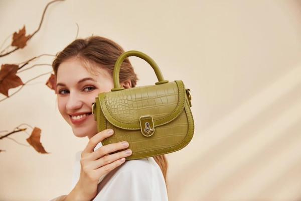 Cleo Bag Jims Honey