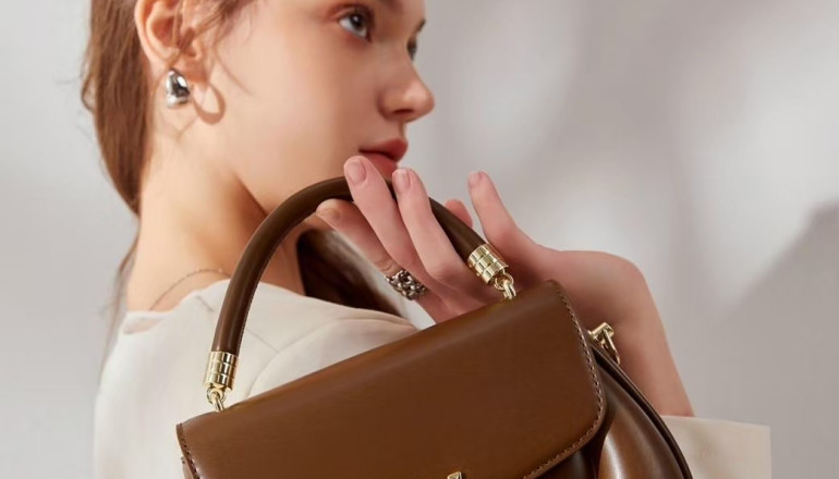 Sally Bag: Tas Jims Honey yang Cantik Multifungsi, Sahabat Fashion Kamu!