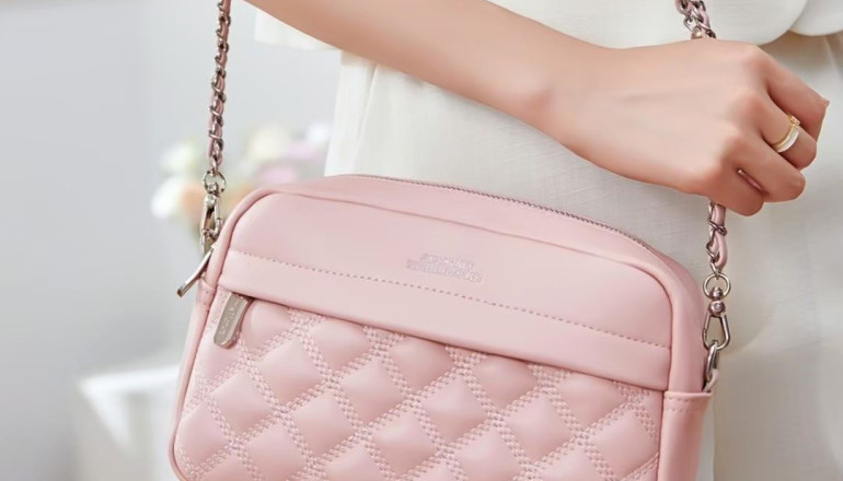 Selena Bag, Tas Selempang Jims Honey yang Bikin Kamu Makin PD!