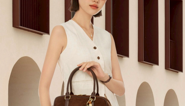 Claudy Bag dari Jims Honey, Solusi untuk Pecinta Tas Mungil tapi Muat Banyak!
